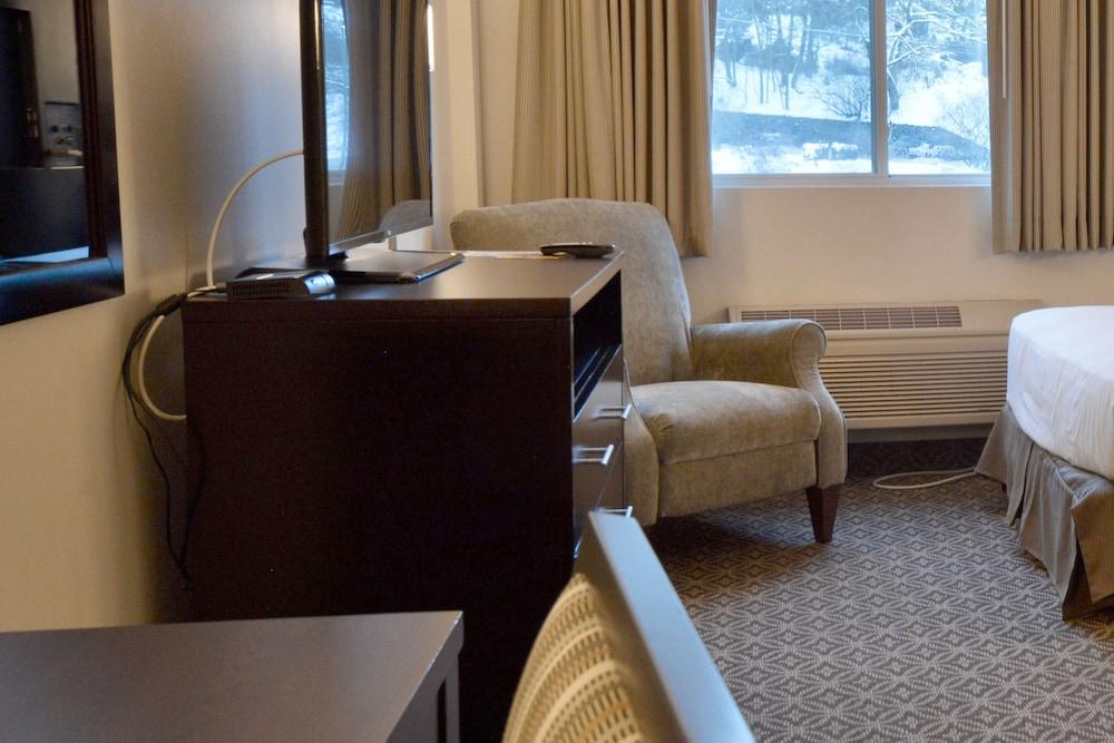 The Madison Inn スポーケン エクステリア 写真