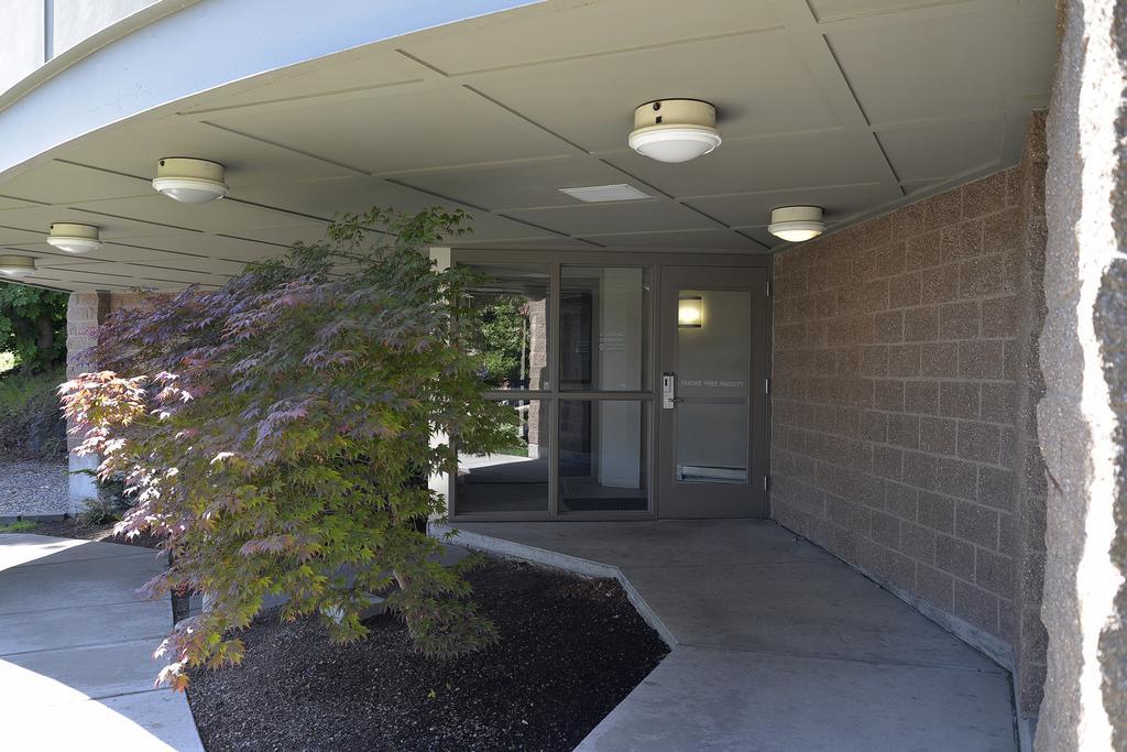 The Madison Inn スポーケン エクステリア 写真